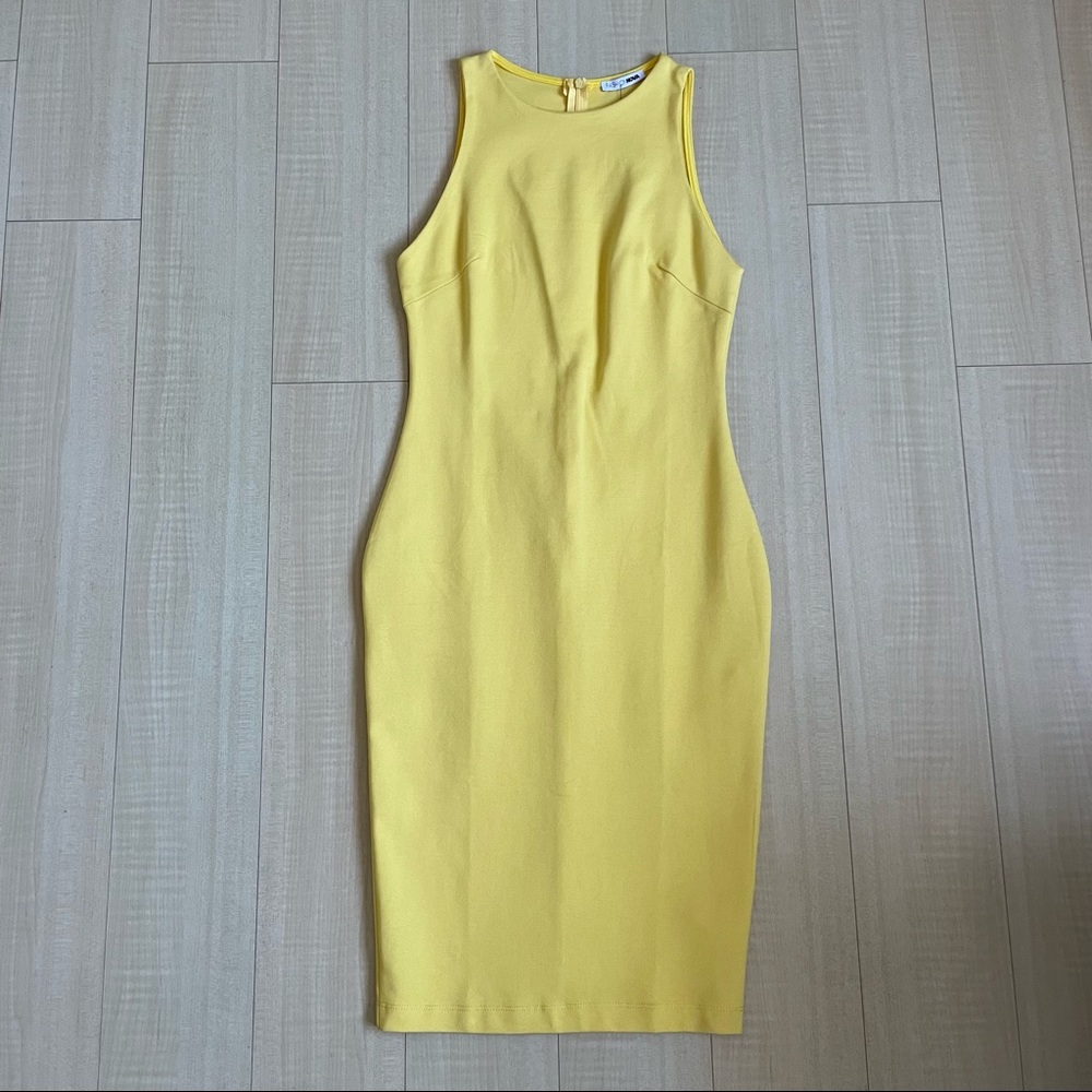 Yellow dress
